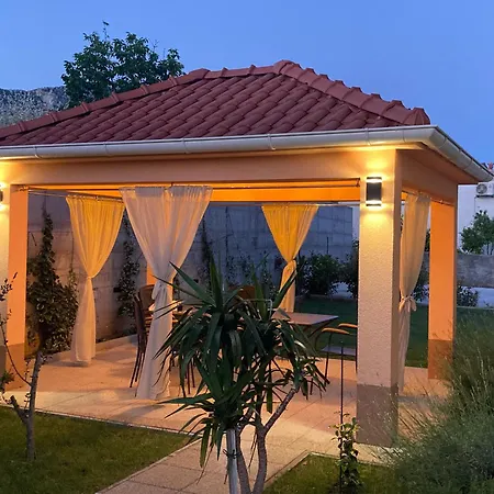Vedran Apartment Kastela