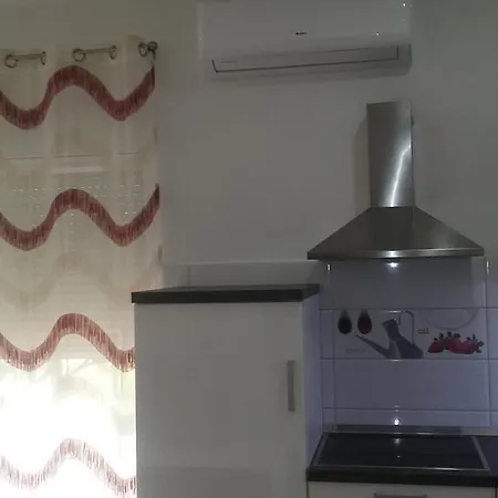 Apartamento Vedran Kaštela