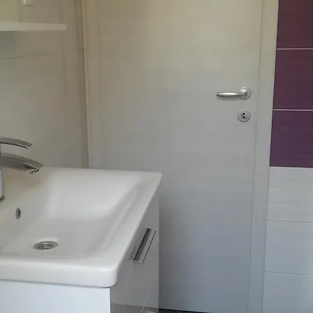 Apartment Vedran *